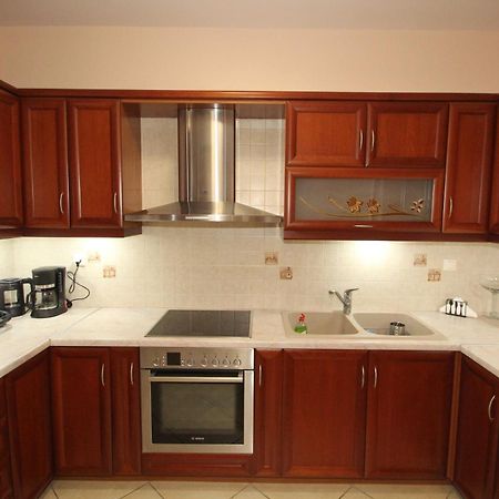 Spacious Country Apartment Vravrona Exterior photo